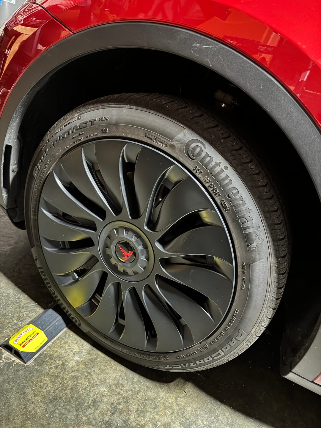 Customer photo review of TESPLUS 19'' Hurricane Style Wheel Cover for Model Y