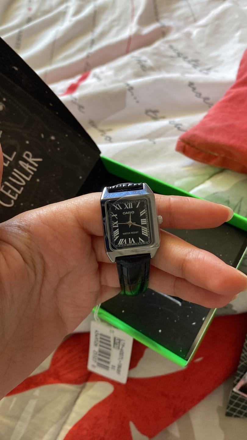 Customer photo review of Reloj Casio Tank Análogo LTP-V007L-1BUDF Cuero Dial Negro