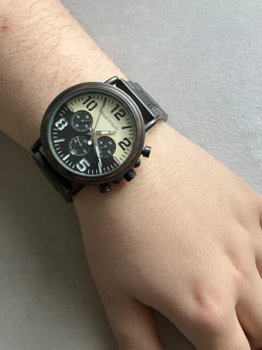 Customer photo review of Black & White