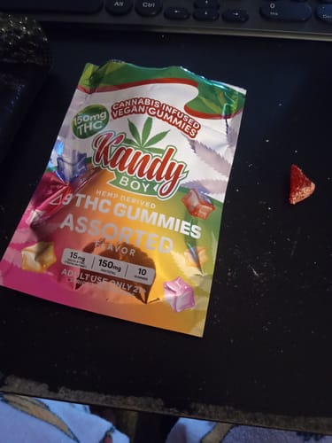 Customer photo review of Free THC Gummy Sample | 4-Pack Assorted Vegan THC Gummy Sample + FREE SHIPPING