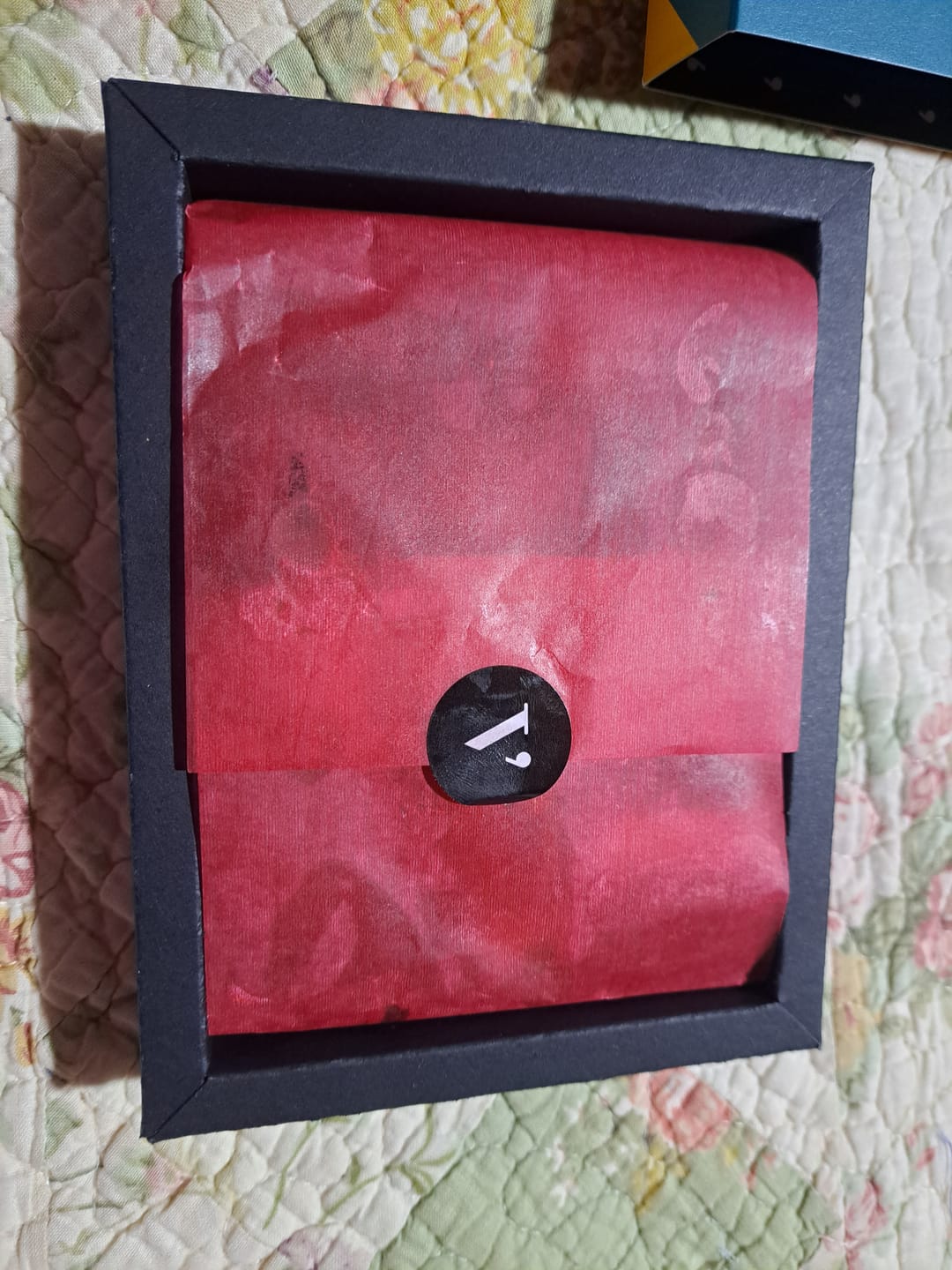 Customer photo review of Caja 8 bombones