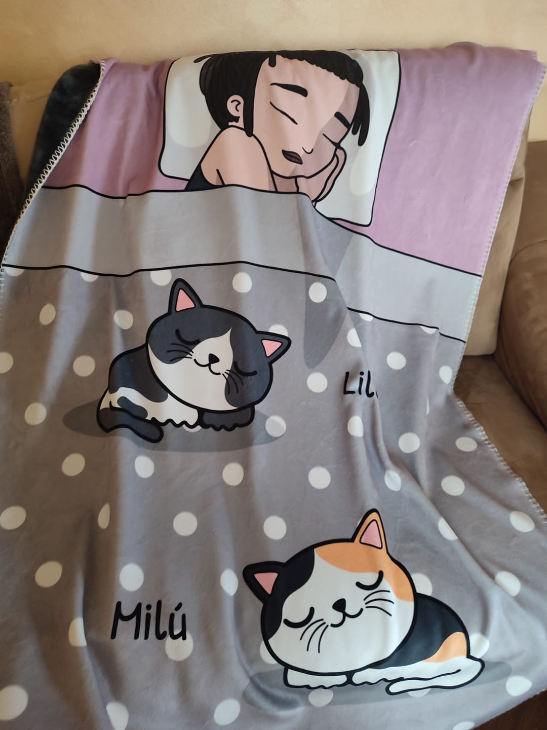 Customer photo review of Tempo di coccole con gli animali domestici (Singolo) - Plaid personalizzato