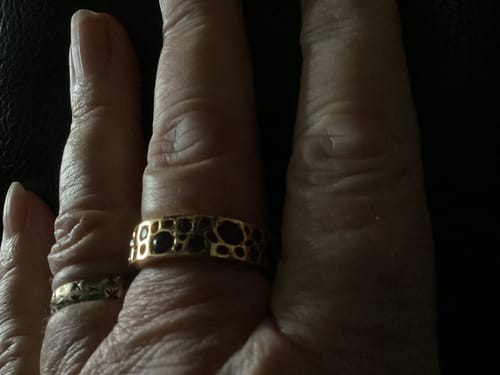 Customer photo review of Amethyst Lattice Band Ring