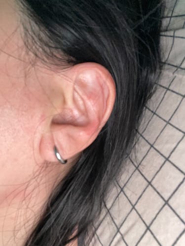 Customer photo review of Oliva Staple Essential Huggie Hoops