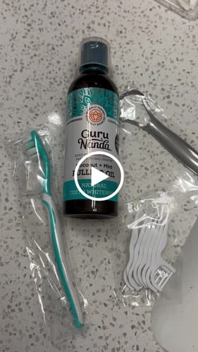 Customer video review of Cocomint Pulling Oil with 7 Essential Oils & Vitamins D, E & K2 - 1 Pack