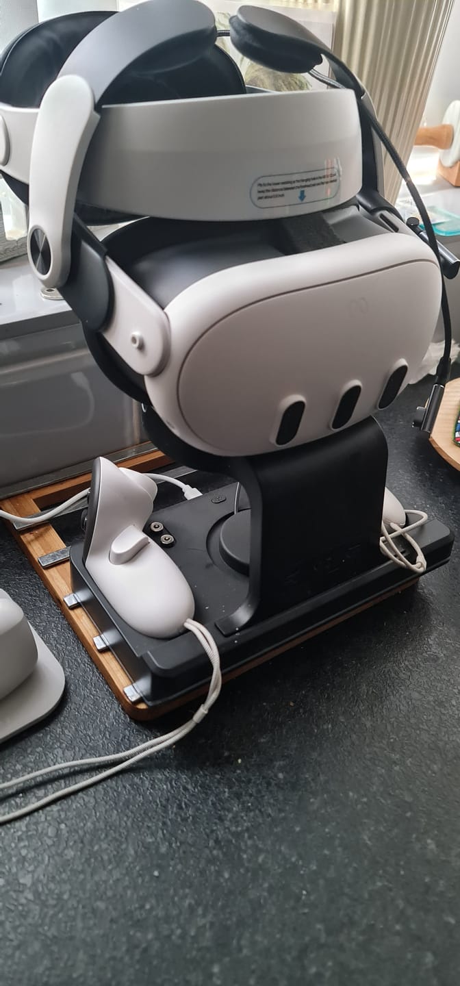 Customer photo review of Quest 3 Charging Dock