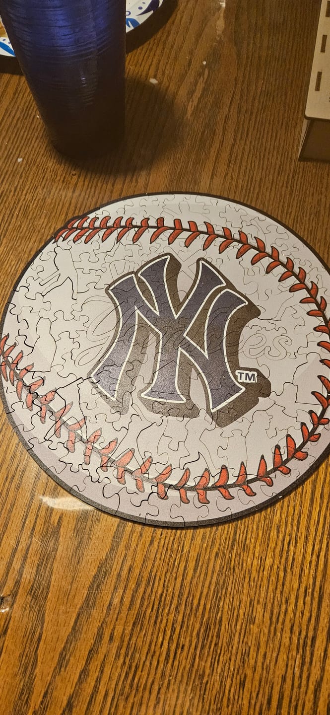 Customer photo review of New York Yankees™ - Wooden Puzzle