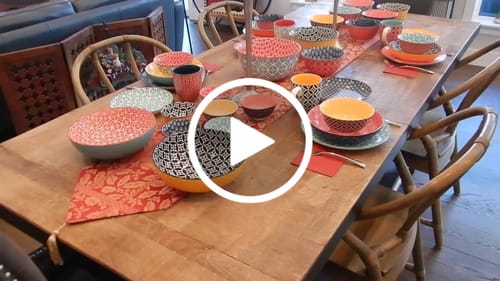 Customer video review of Ceramic Plate and Bowl Set - Set of 12