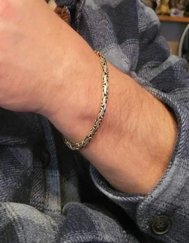Customer photo review of Men's Heavy Byzantine Bracelet 5 mm Solid Sterling Silver Kings Link