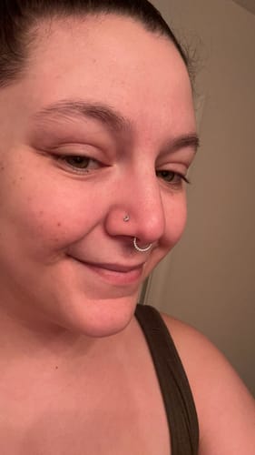 Customer photo review of Square Gem Nose Screw