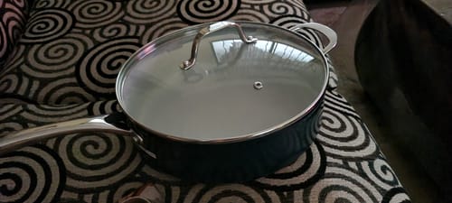 Customer photo review of Cosmo Pan
