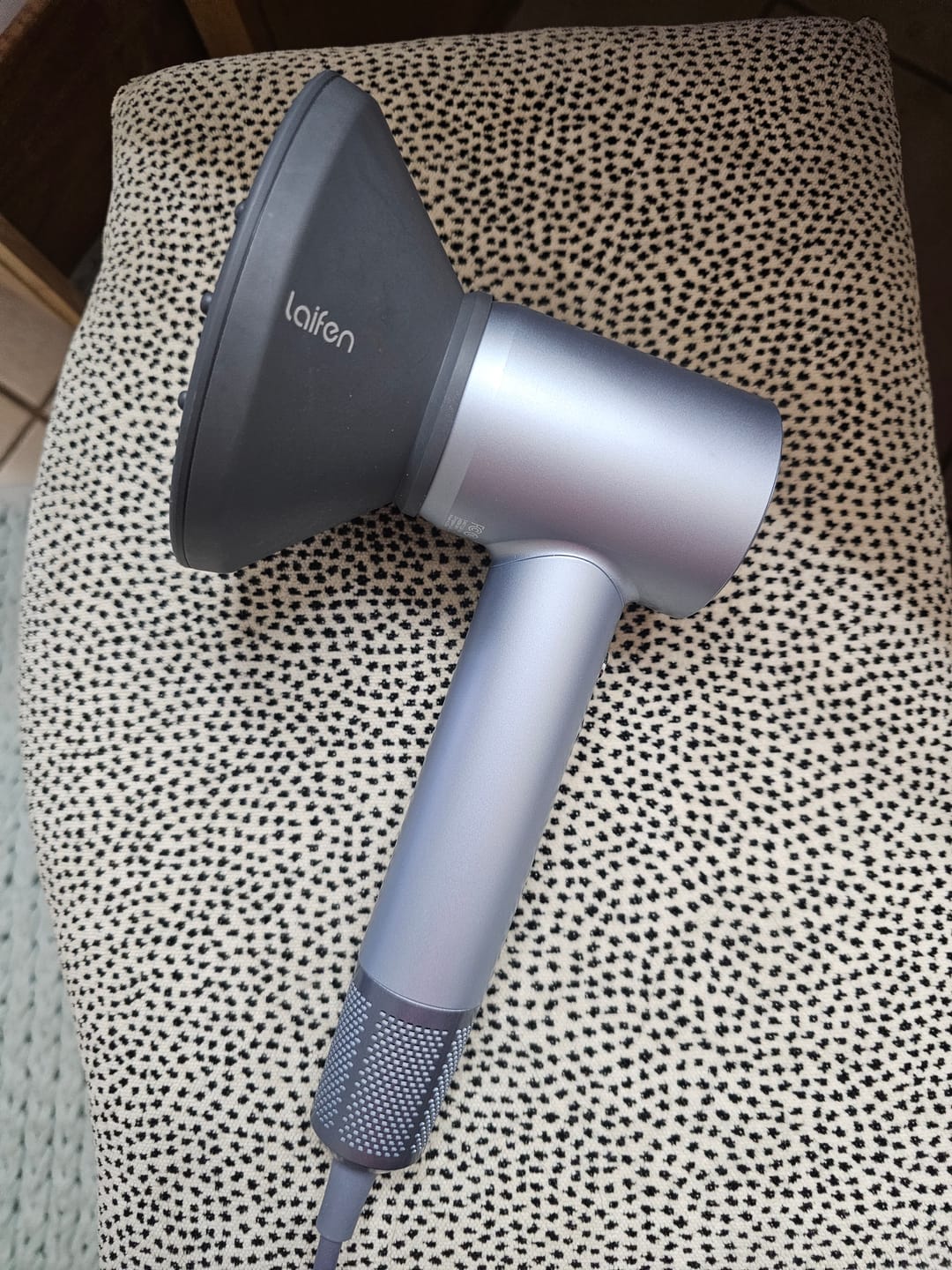 Customer photo review of Laifen Swift Special High Speed Hair Dryer (3 Nozzles)