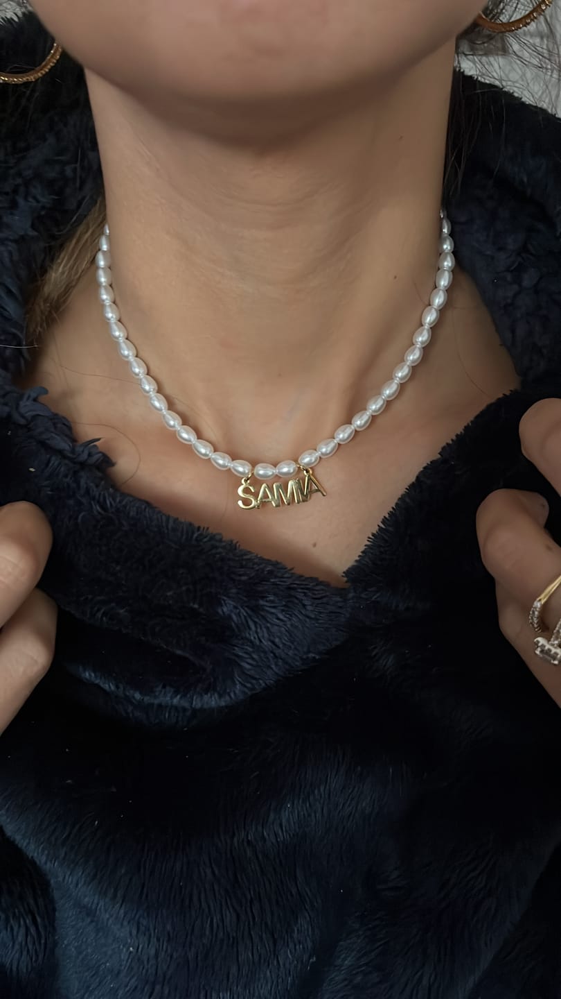 Customer photo review of Collier Prénom Perles