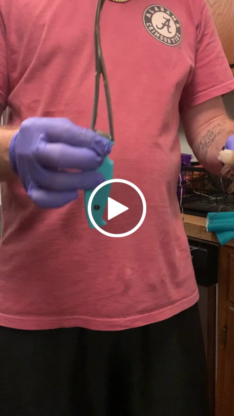 Customer video review of Shrimp Cleaner