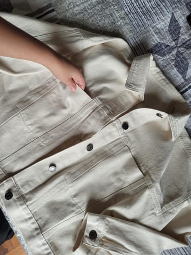 Gabrielle T. review of Jaqueta Jeans Oversized Andiroba Bege image 1 out of 2