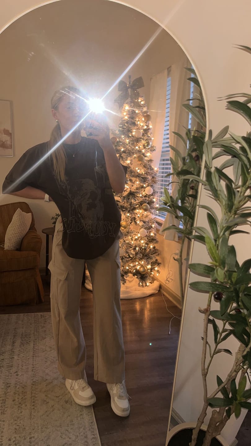 Customer photo review of W427 Phantom Oversized Tees
