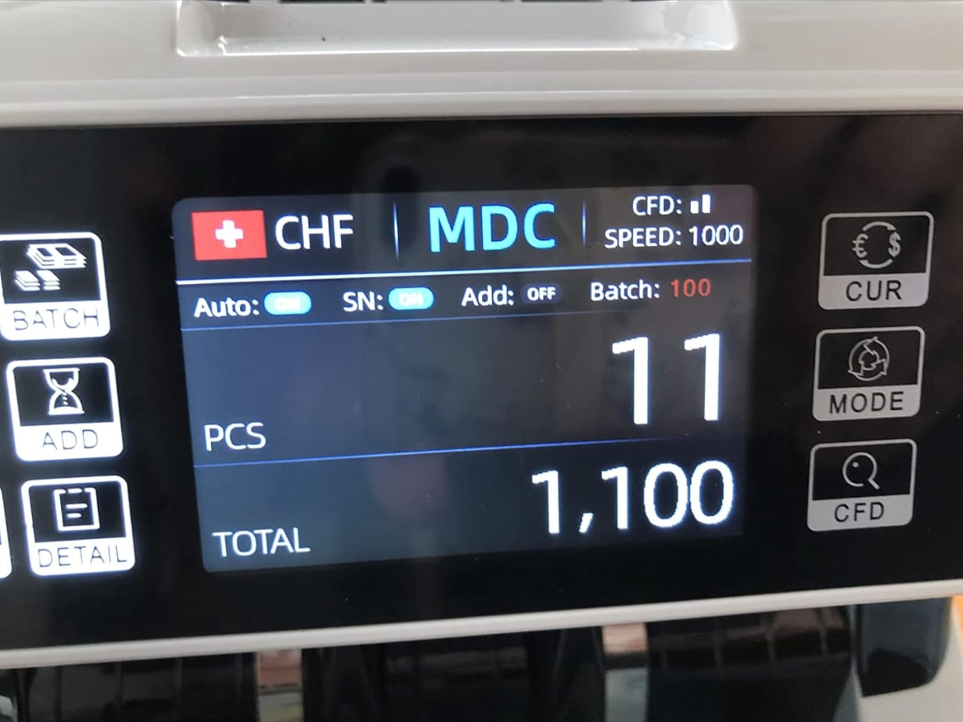 Customer photo review of Jubula MV-500 Banknote Value Counter