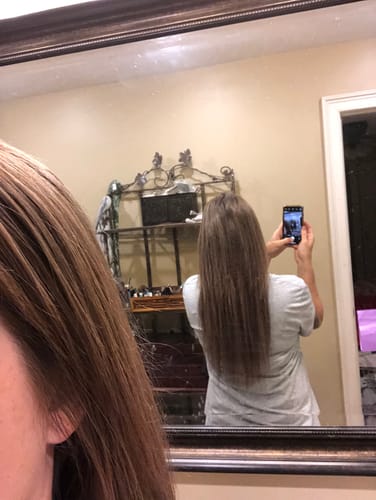 Customer photo review of Moresoo Invisible Genius Weft Brazilian Human Hair Virgin Bundles Balayage Hair(#4/27/4)