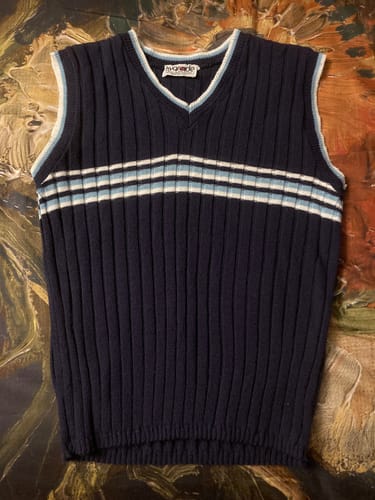 Customer photo review of Vintage Hygrade Vest Mens Small Blue Knit Sweater