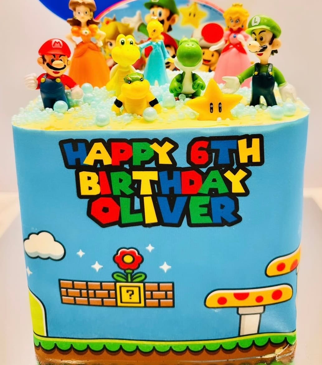 Customer photo review of Personalised Super Mario Brothers Inspired - Edible Icing Cake Wrap