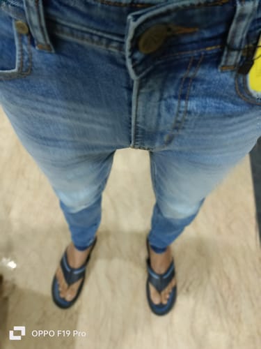 Customer photo review of Skinny Mid Rise Jeans (Ice Blue)