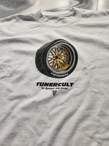 Customer photo review of LE MANS 6.5oz BOX TEE