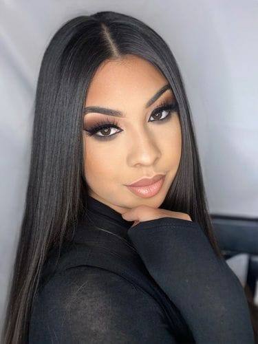 Customer photo review of 100% Baddie
