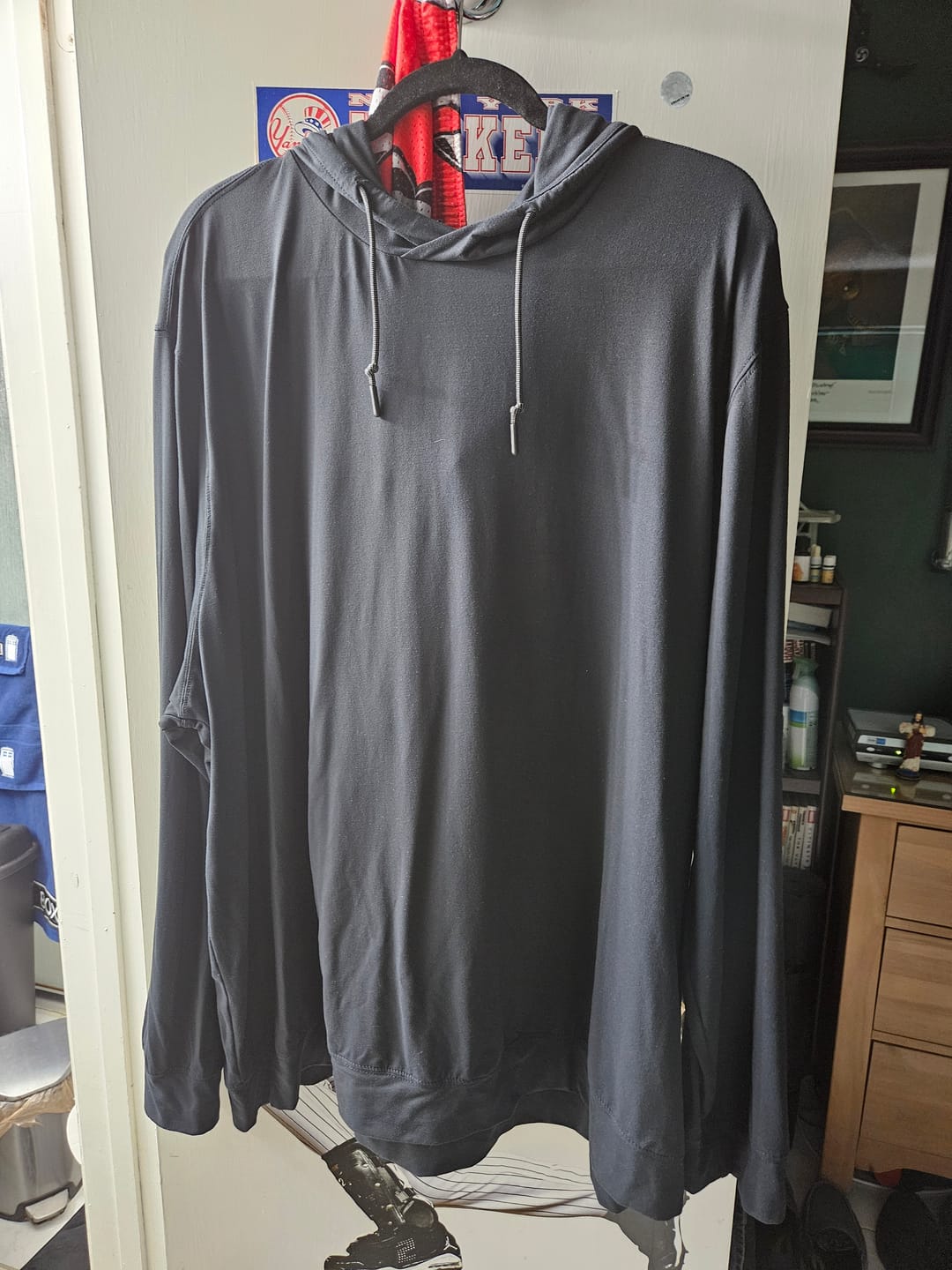 Customer photo review of Galaxy Black – Performance Hoodie