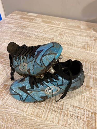 Customer photo review of Aztec Junior Lace Up Boot - 6 Stud Sole