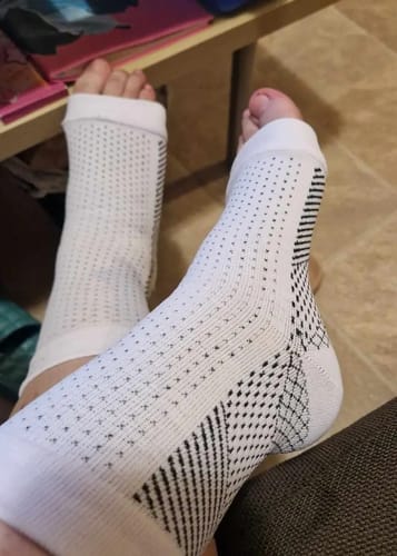 Customer photo review of OrthoCom - Orthopädische Kompressionssocken