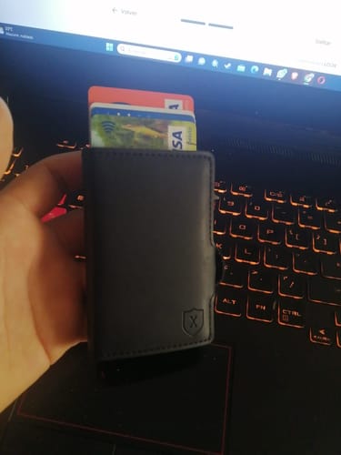Customer photo review of Black & Red