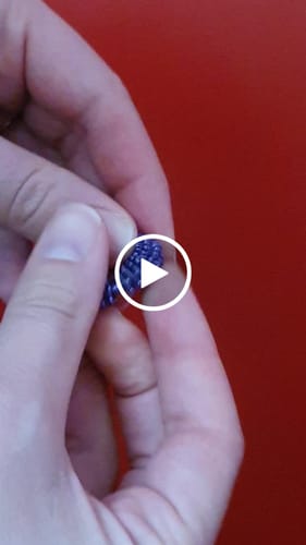 Customer video review of Finger Spikey - by Kaiko
