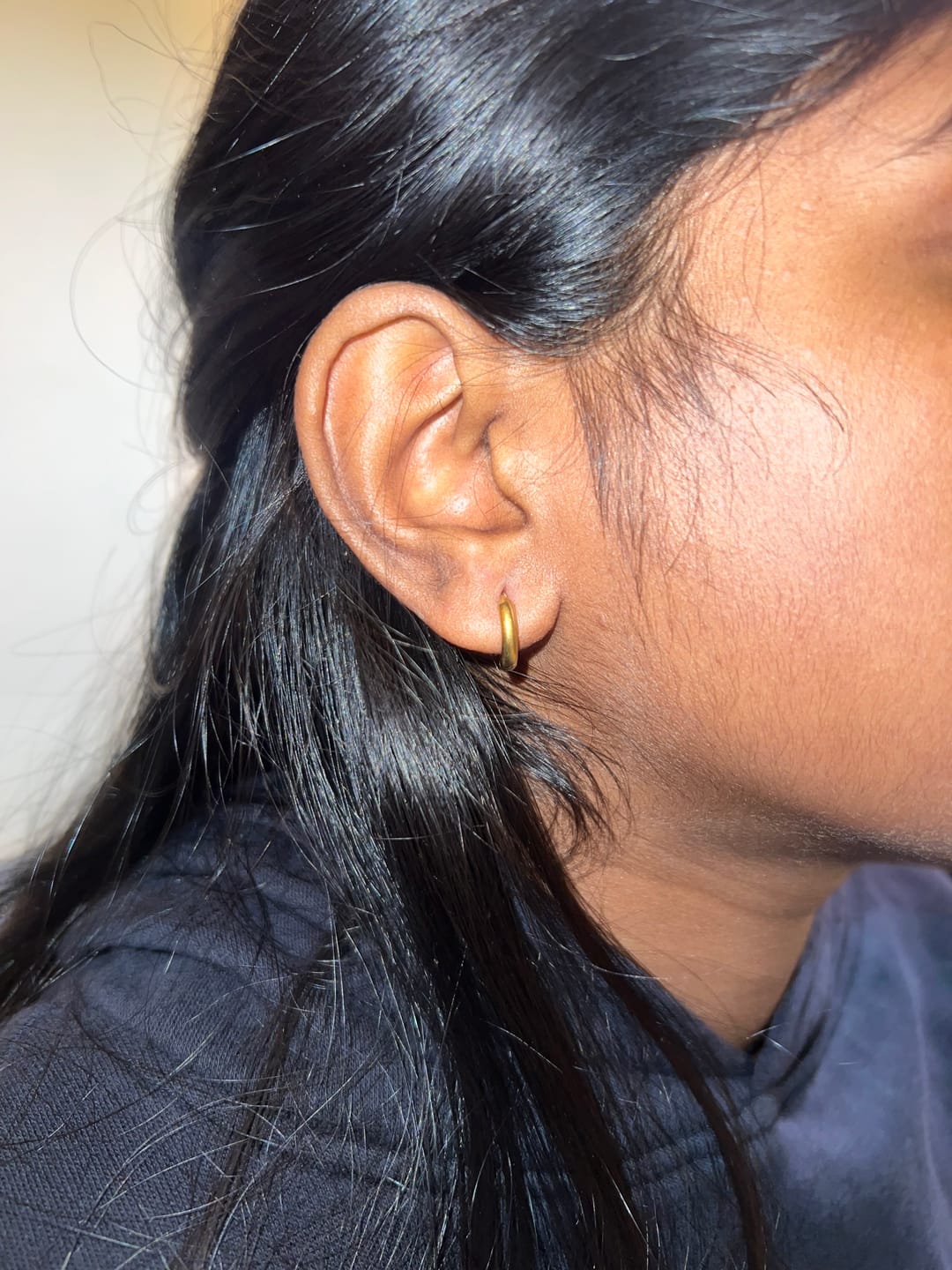 Customer photo review of Simple Ohrringe | 18K vergoldet