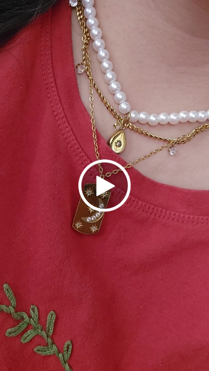 Customer video review of Collar Pearl Stella