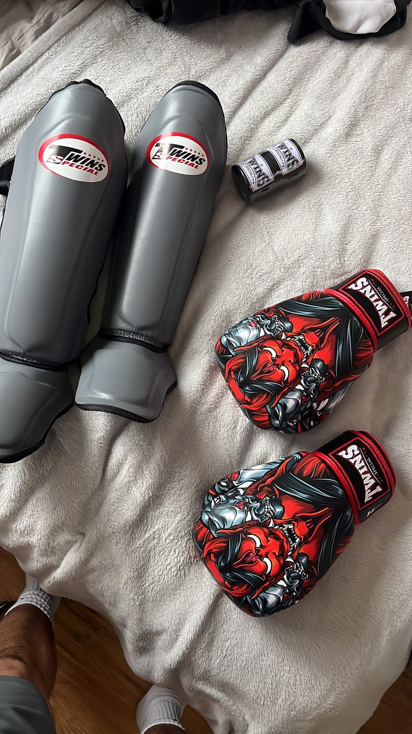 Customer photo review of Twins SGL10 Grey Double Padded Leather Shin Guards