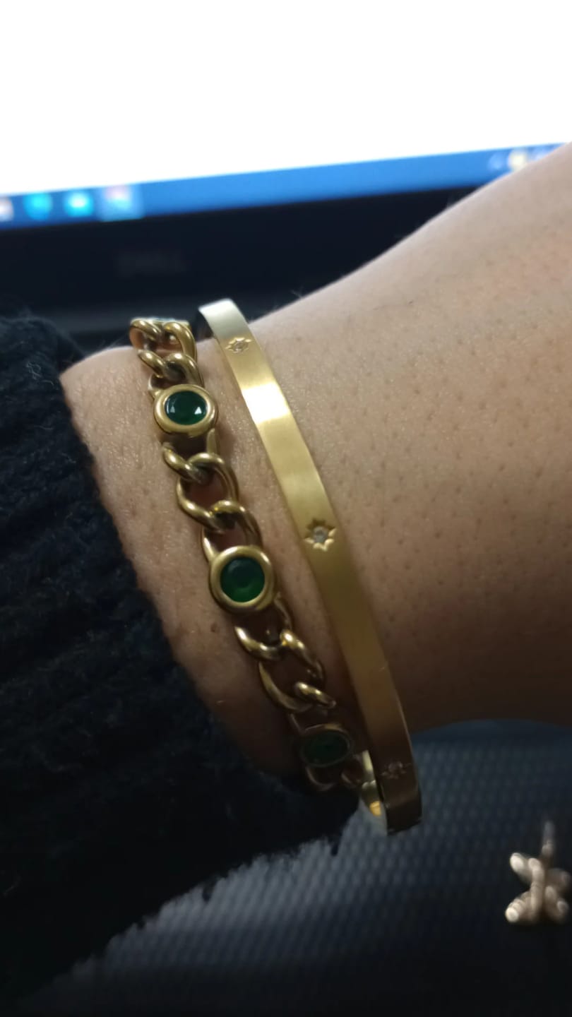 Customer photo review of Pulsera Stella