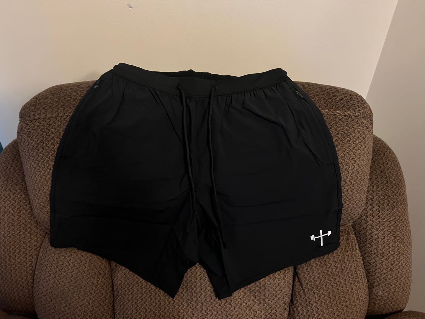 Customer photo review of Performance Shorts 7"
