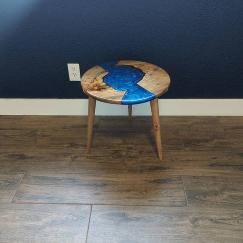 Customer photo review of Yan Sehpa ve Orta Sehpa Ceviz Ağacı ve Epoksi Birleşimi Mavi Nehir