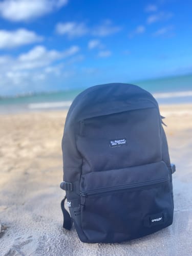 Customer photo review of OAKLEY TUNERCULT BACKPACK - BLACK