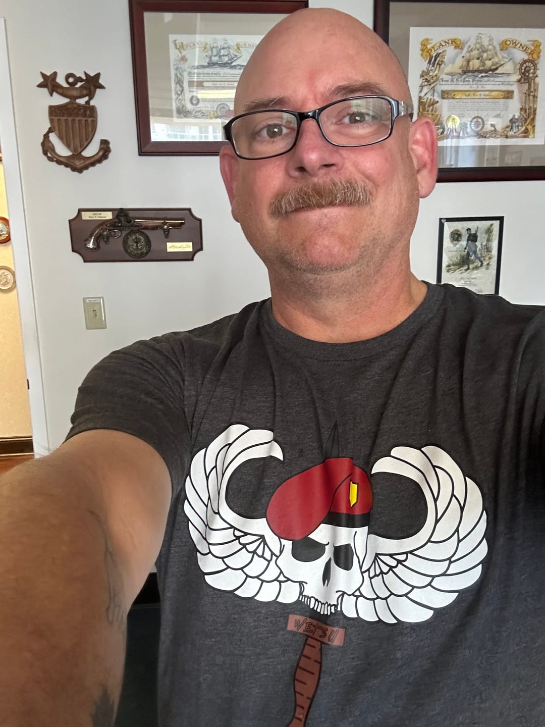 Customer photo review of OG Logo Shirt in Gray