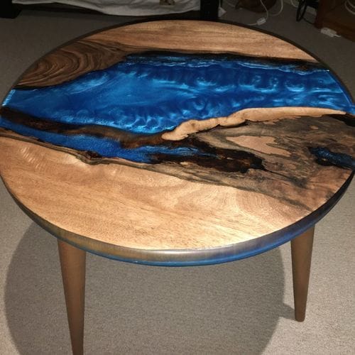 Customer photo review of Yan Sehpa ve Orta Sehpa Ceviz Ağacı ve Epoksi Birleşimi Mavi Nehir