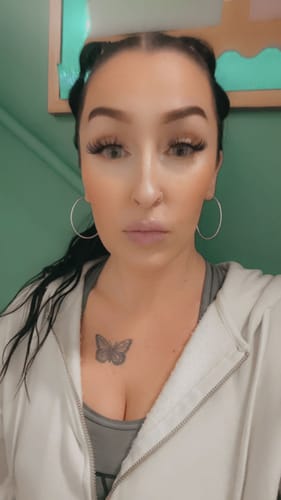 Customer photo review of Mossy Green