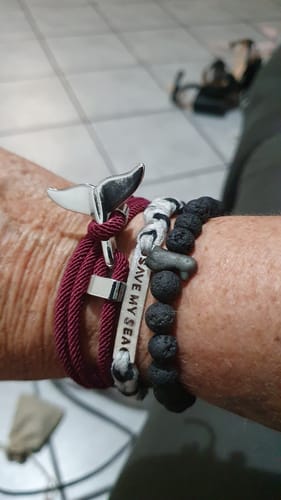Customer photo review of Whale tracking bracelet