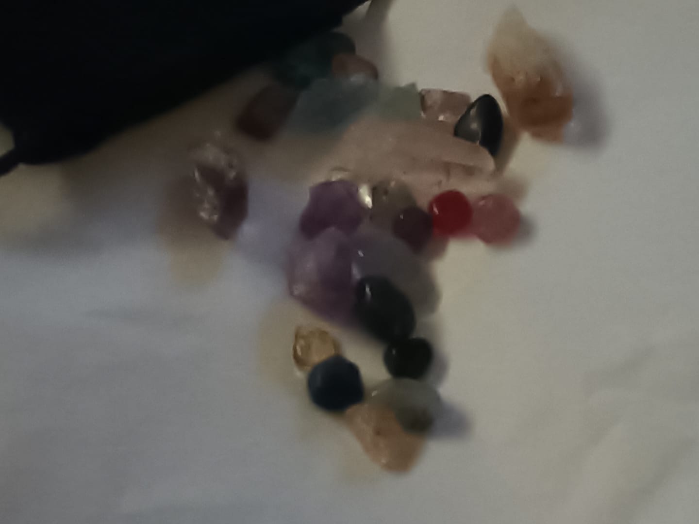 Customer photo review of 26-Piece Mini Gemstone Pocket Set (+ Velvet Carry Bag)