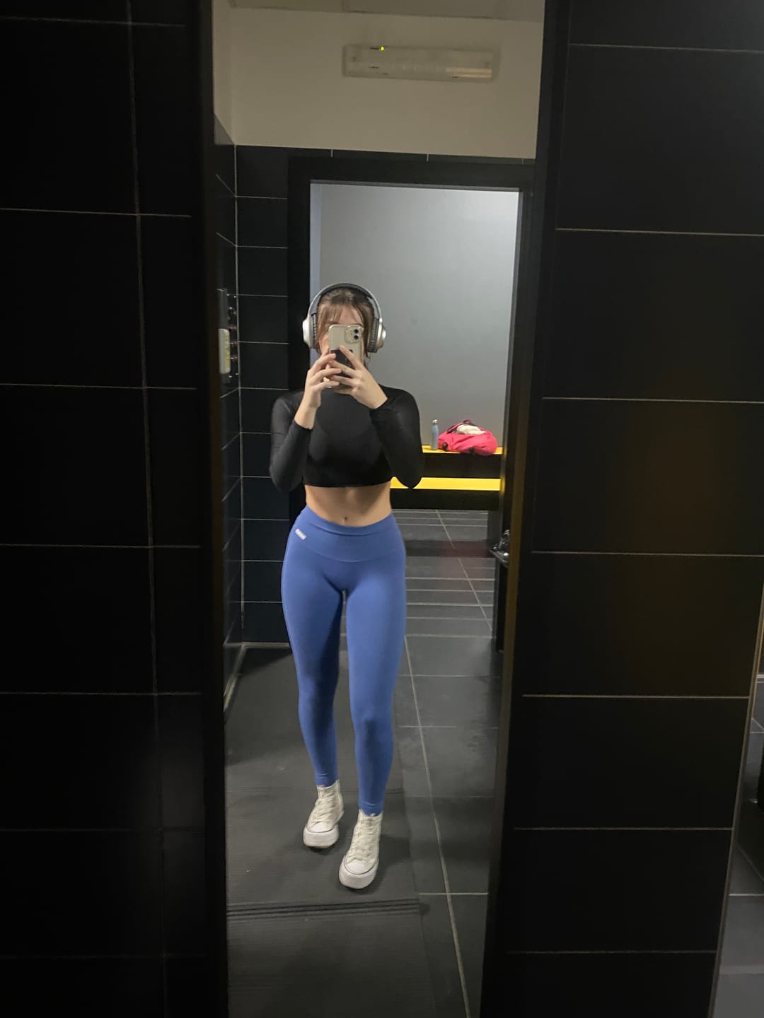 Customer photo review of Leggings Monogram Blu Avio
