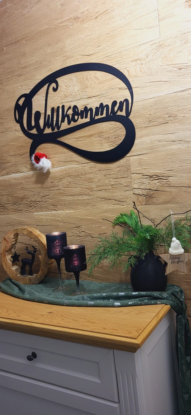 Customer photo review of Willkommens - Schriftzug - tolles Dekoobjekt aus hochwertigem Stahl für drinnen und draußen