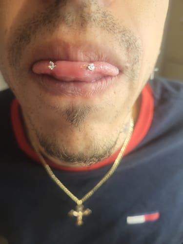 Customer photo review of Snake Eyes Double Gem Curved Barbell