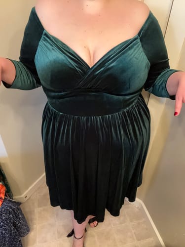 Customer photo review of Starlet Swing Dress in Hunter Green Velvet - Vixen by Micheline Pitt