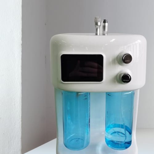 Customer photo review of Glow-Lift Hydro Dermabrasion Machine 2 in 1