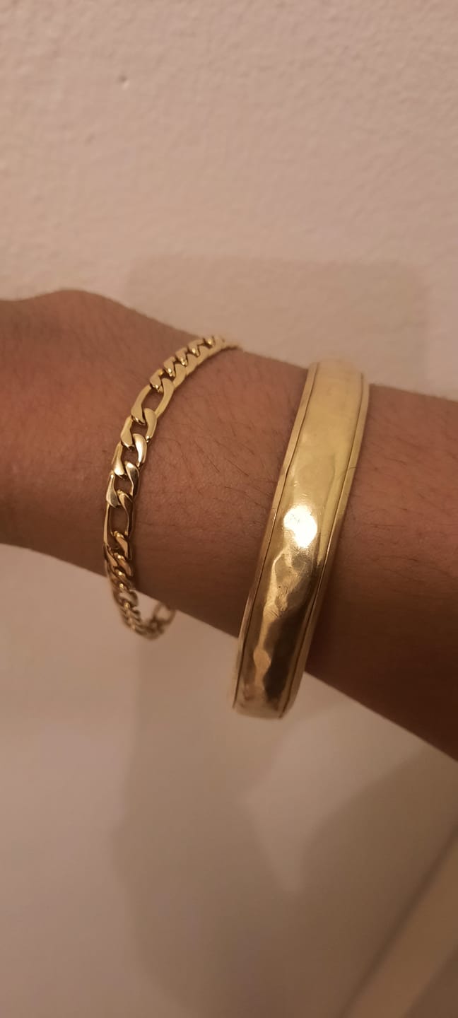 Customer photo review of CLEAN FIGARO BRACELET. - 5MM 18K GOLD